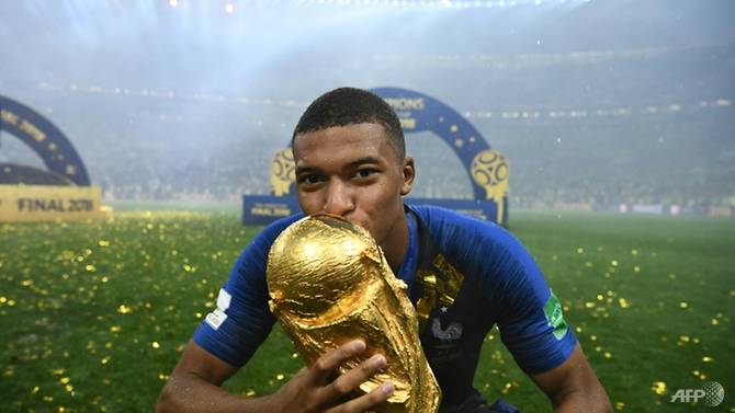 Kylian Mbappe Sumbangkan 500 Ribu Dollar Untuk Badan Amal